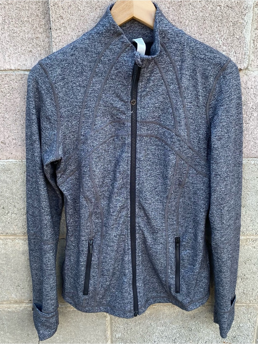 Lululemon Define Women’s Size 8 Jacket Gray